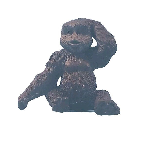 Safari Ltd Alligstor, Gorilla & Chimpanzee Small Animal Figures 1.5" Set Of 3 - Picture 8 of 16